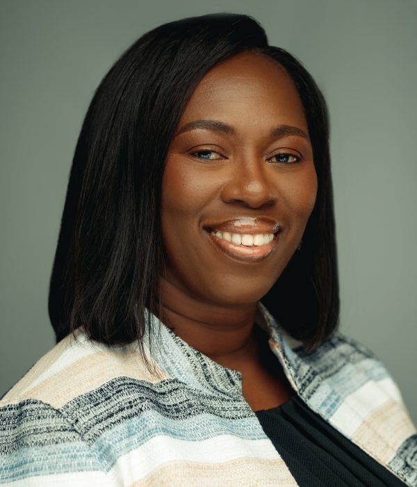 SMT - VALERIE ACKWERH